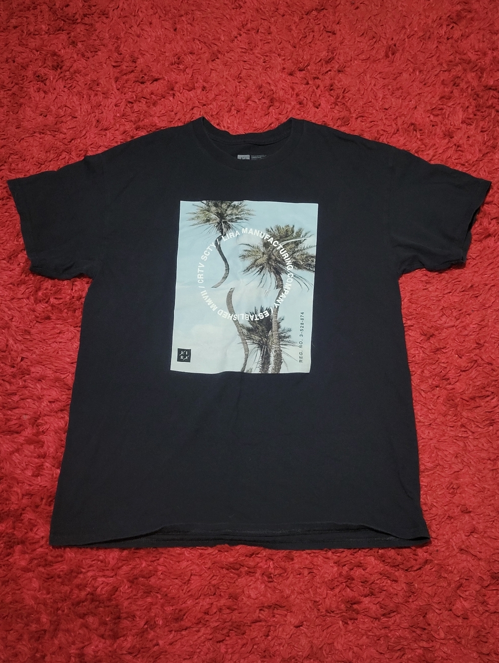 Black Lira palm tree tee shirt mens size Large